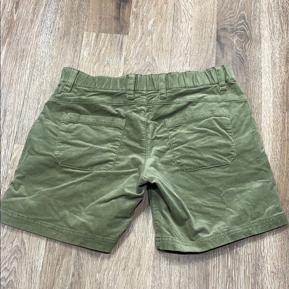 Athleta shorts - Picture 2 of 5